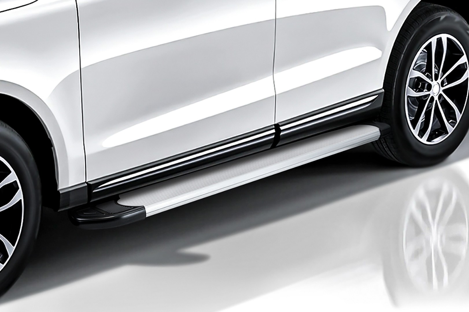 Пороги алюминиевые Optima Silver 1700 серебристые Hyundai TUCSON (2018-2021) AL-HT18002